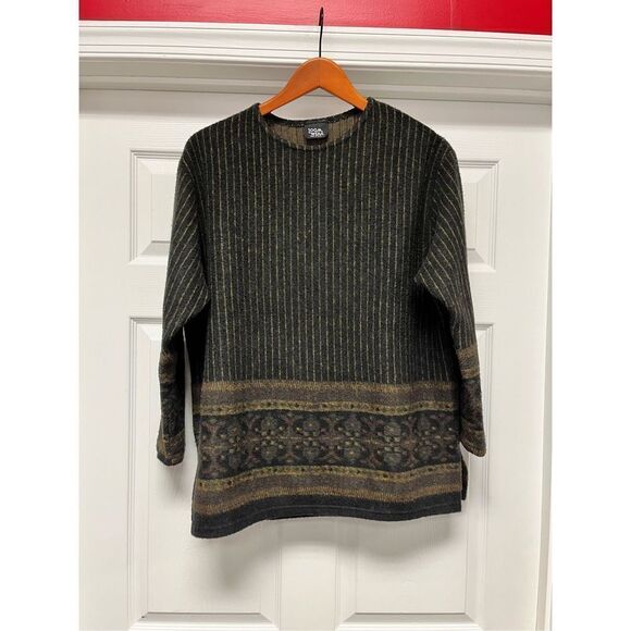 LoomWear Sweaters - Vintage LoomWear USA Made Black & Green Pattern Tunic Sweater sz L